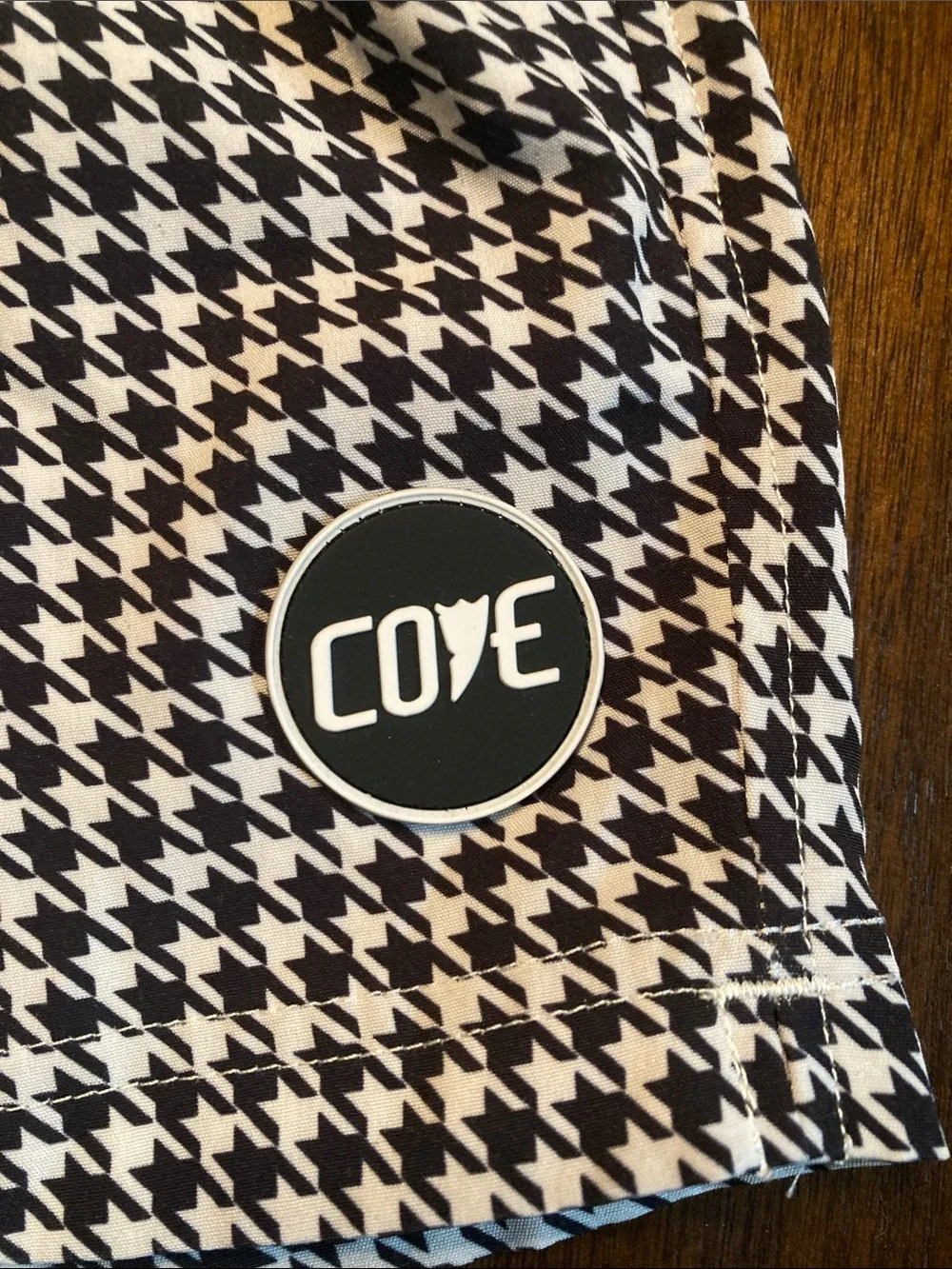 Cove Men’s Black & White Houndstooth Swim Trunks